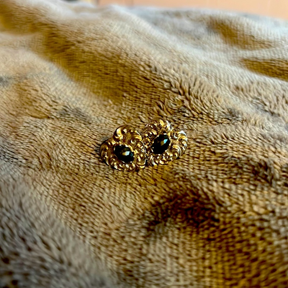 Silver and black rhinestone vintage heart earrings